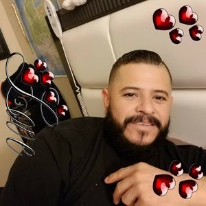 Meet your Posher, Efrain